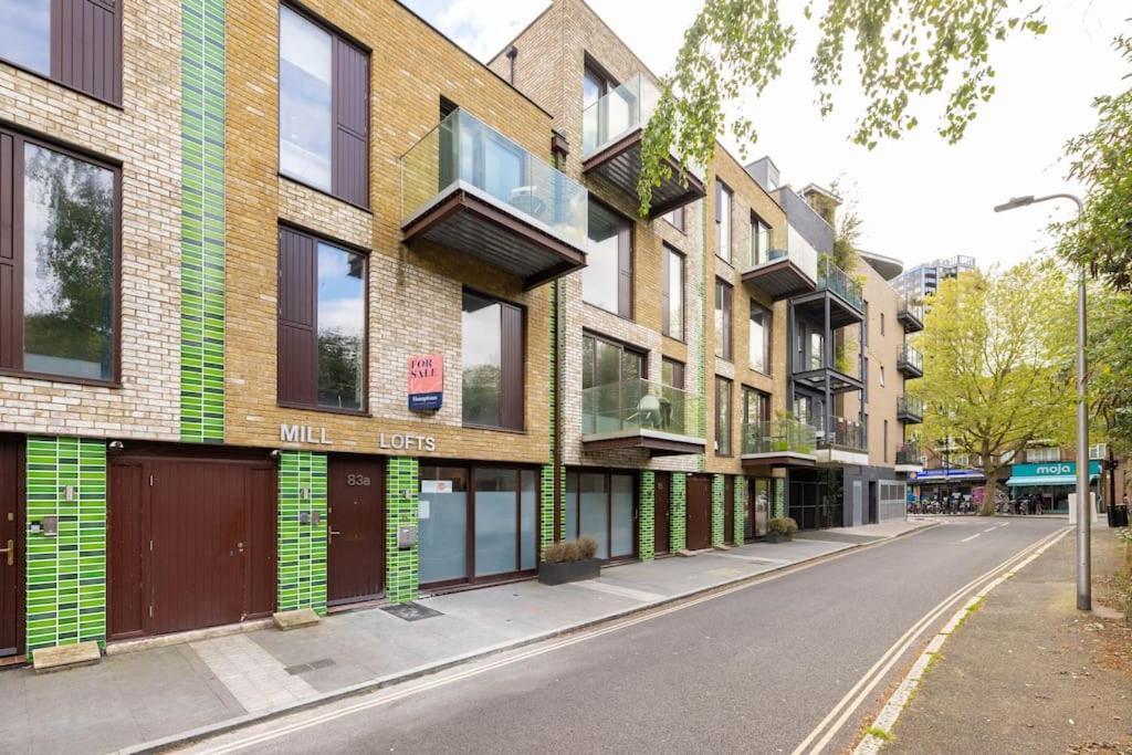 Hébergement de vacances Modern 3 Bedroom Townhouse By Wild Roses Londres