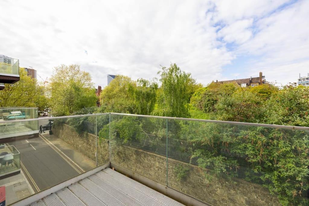 Hébergement de vacances Modern 3 Bedroom Townhouse By Wild Roses